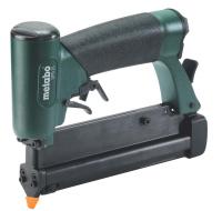 Гвоздезабиватель DPN 25, кейс